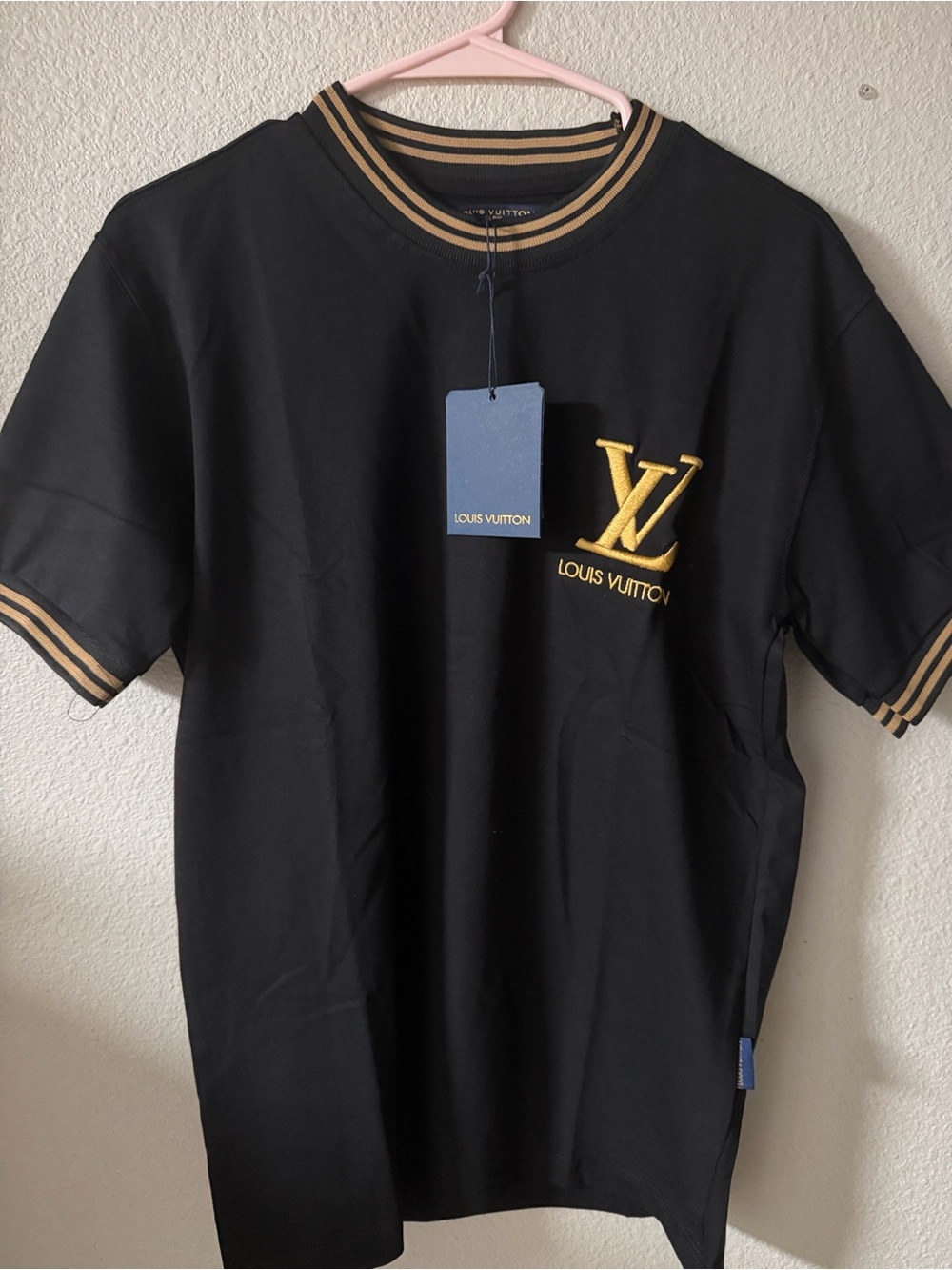 Louis Vuitton Black T-Shirt with Gold LV Logo and Striped Trim - Picture 2 of 4